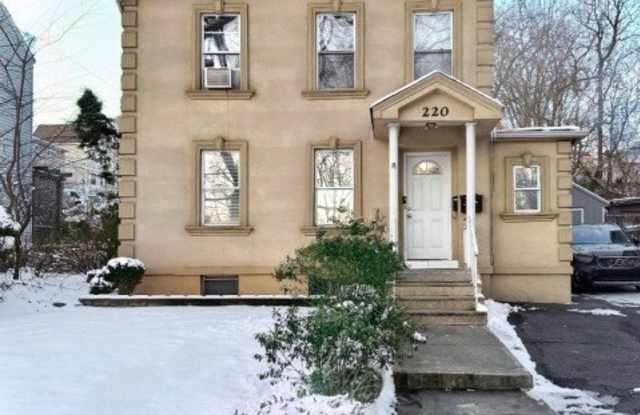 220 Mill St - 220 Mill Street, Belleville, NJ 07109