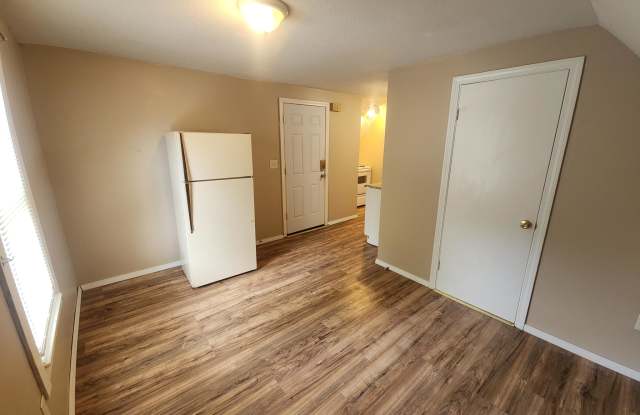 27 Fairview Avenue - 27B photos photos