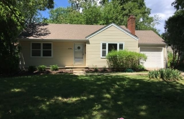 5730 Woodson St - 5730 Woodson St, Mission, KS 66202