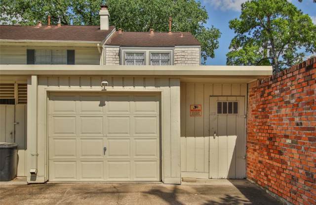 12759 Huntingwick Drive Gallery 4