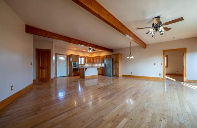 Stunning 4 bed, 3 bath home on 2.8 Acres - 15 Hidden Ridge Road, Park County, WY 59047