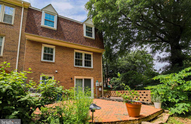 8201 Doctor Craik Court Gallery 3