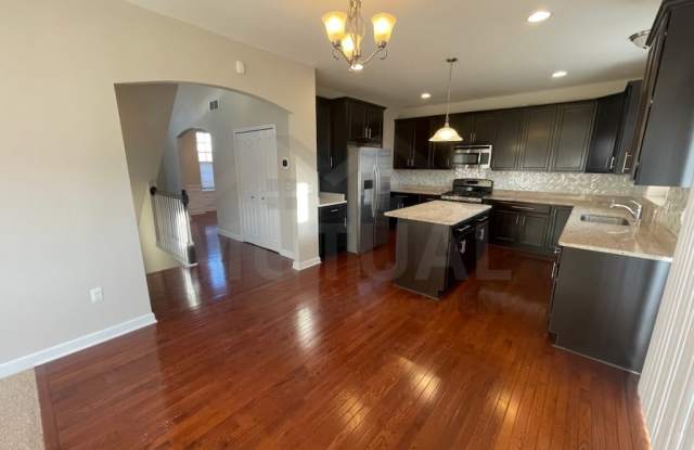 27077 Maxwell Ct Gallery 4