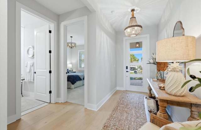 18580 MIDSUMMER Place Gallery 4