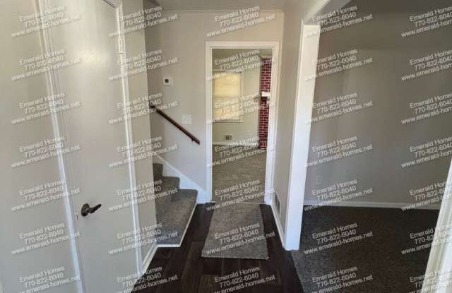 1614 Lamancha Drive Gallery 2