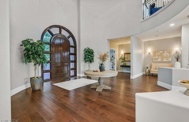8 Rue Mediterra Drive Gallery 3