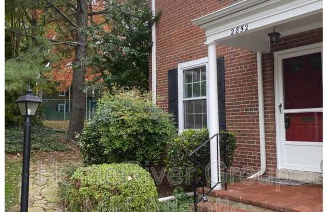 2852 S Abingdon St - 2852 South Abingdon Street, Arlington, VA 22206
