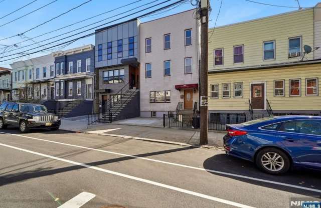 364 New York Avenue photos photos