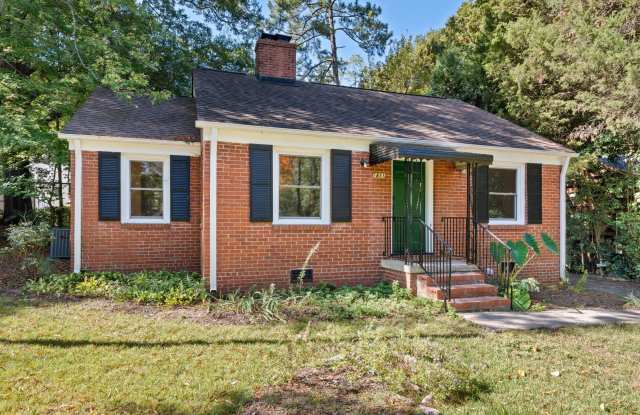 Charming 3-Bedroom Home in a Convenient Durham Location! Gallery 1