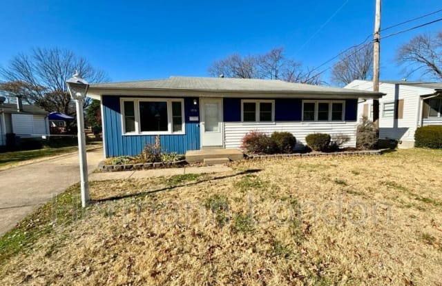 1715 Mark Twain Dr - 1715 Mark Twain Drive, Florissant, MO 63031
