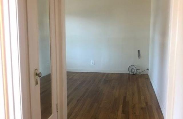 4852 W Wrightwood Ave B1 Gallery 3