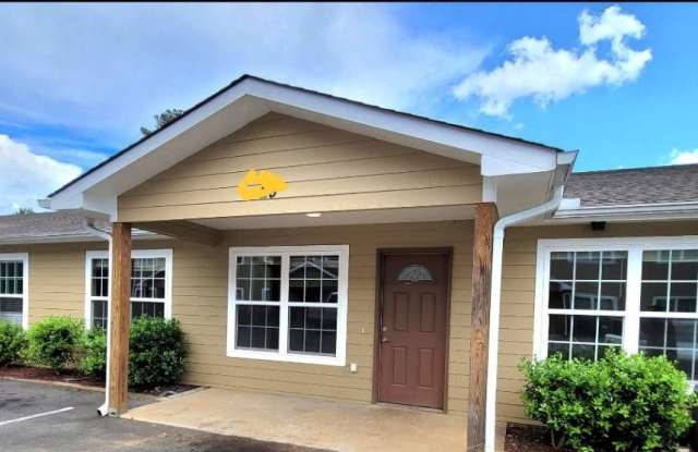 45 Lavista Road - 45 La Vista Drive, Epworth, GA 30513