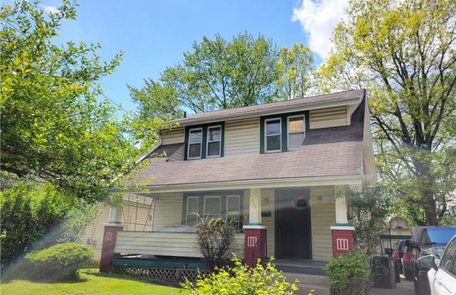 930 Allendale Ave - 930 Allendale Avenue, Akron, OH 44306