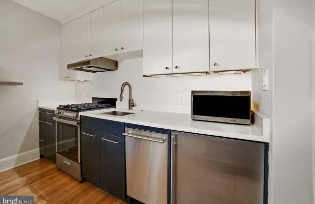 3348 PROSPECT STREET NW Gallery 3