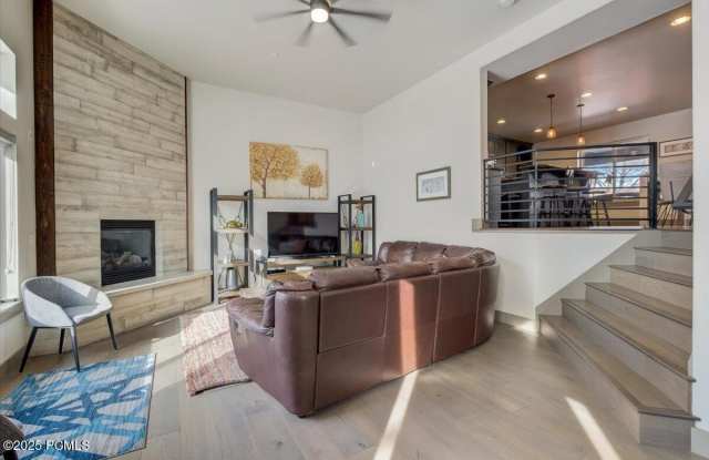 5662 Oslo Lane photos photos