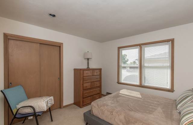 Eastridge Villa Apartments Gallery 2