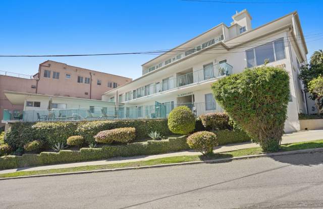 3811 Bluff photos photos