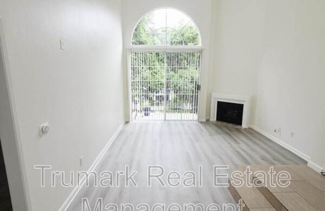 475 E Orange Grove photos photos