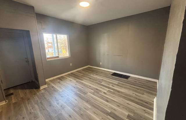 Updated 4 Bedroom Townhouse in Homestead!! Gallery 4
