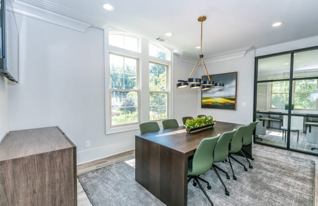 1401 West Paces Gallery 4