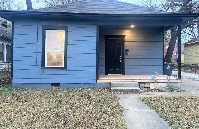 1121 S Quaker Ave - 1121 South Quaker Avenue, Tulsa, OK 74120