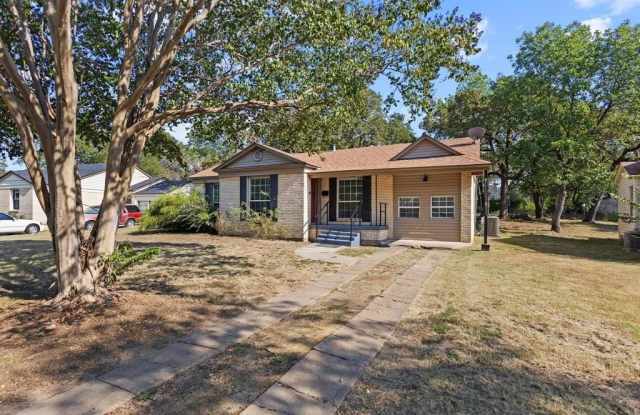 82 Vaughn Drive photos photos