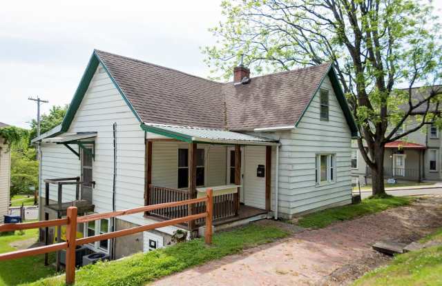 2 Pratt Street Gallery 1