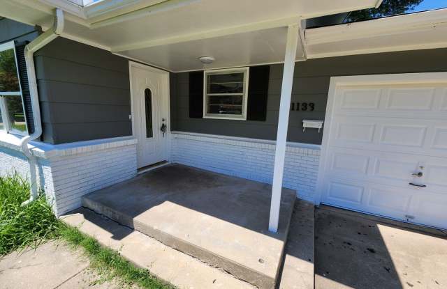 Spacious 3-Bedroom, 2-Bathroom Home COMING SOON!!! photos photos