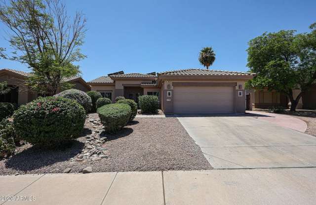 Charming 3BR House in Goodyear Gallery 1