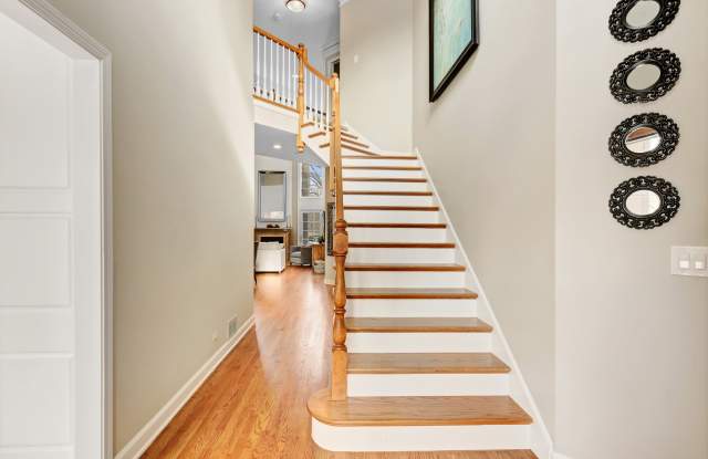 1146 Pine Oaks Circle Gallery 4