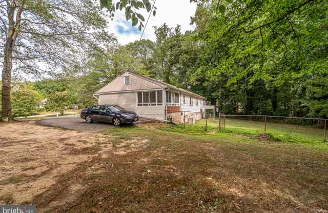 4005 LAKE BOULEVARD Gallery 2