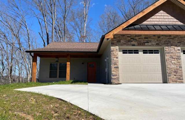 1127 Traders Walk - 1127 Traders Walk, Johnson City, TN 37601