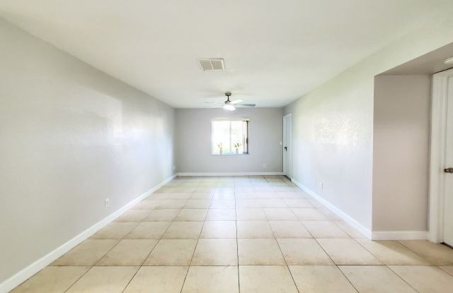 209 Red Cedar Pl Gallery 4