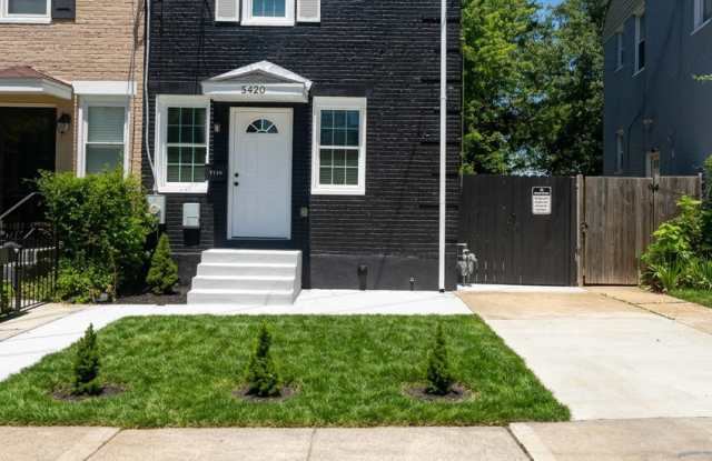 5420 B Street Southeast photos photos