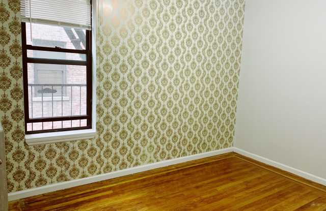 633 West 171st Street Gallery 3