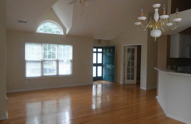 Fantastic 3 BR House w/ Inviting Floor Plan in Kernodle/NW School District photos photos Fantastic 3 BR House w/ Inviting Floor Plan in Kernodle/NW School District photos photos