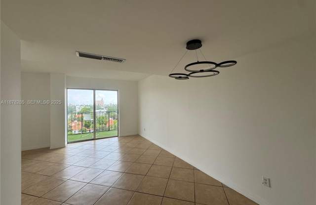 899 West Ave photos photos