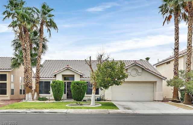 2970 Seasons Avenue photos photos