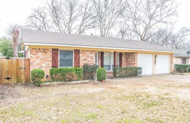 8556 Westfield Drive Gallery 3