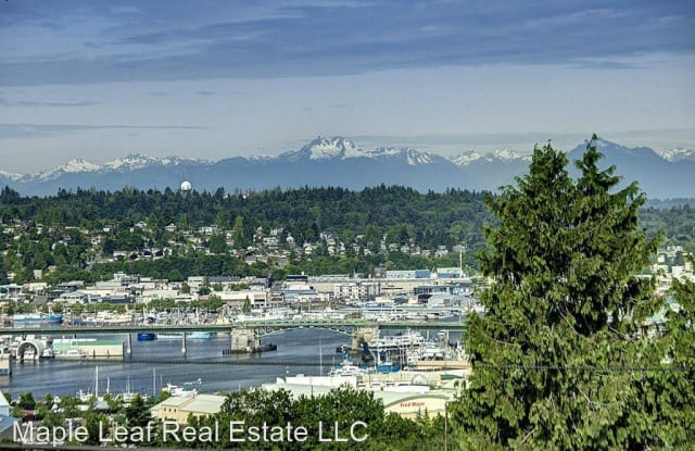 303 N 44th Street, #303 - 303 North 44th Street, Seattle, WA 98103