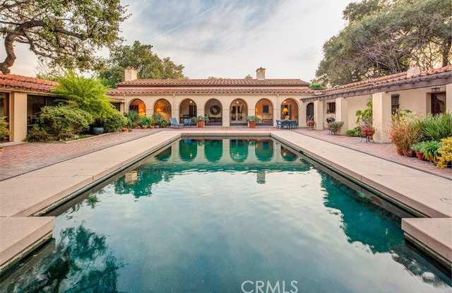 1762 Oak Grove Avenue Gallery 4