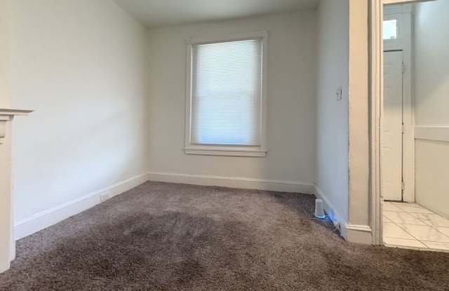 654 N Conestoga St., 2 bedrooms, 1 bathroom Home Gallery 3