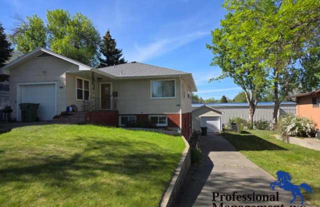 1211 Custer Ave photos photos 1211 Custer Ave photos photos