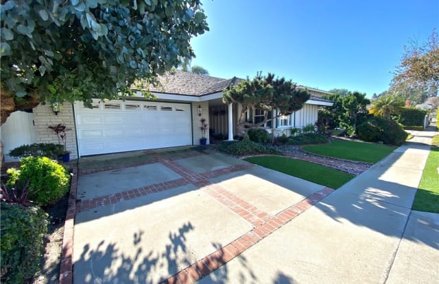 5282 Glenroy Drive - 5282 Glenroy Drive, Huntington Beach, CA 92649