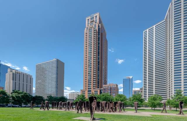 1160 S Michigan Avenue unit: 1404 photos photos