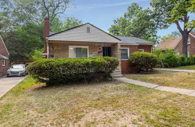 16531 Greenlawn St Gallery 2