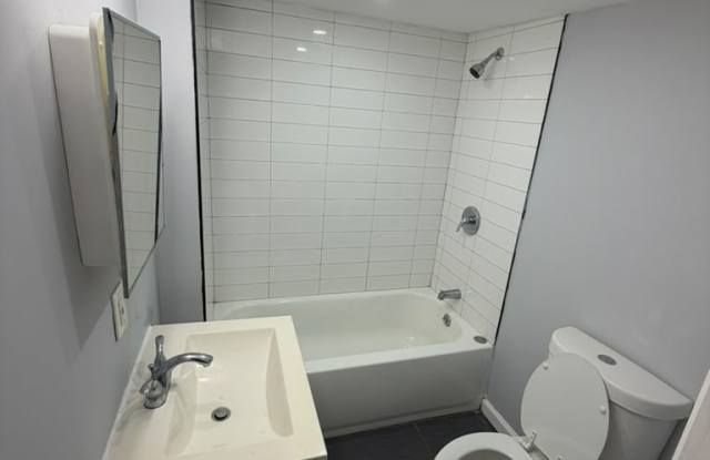 21 Harrison Pl Gallery 2