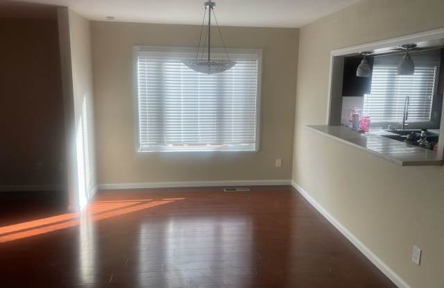 Single Story Richmond Home Available for Lease Gallery 3