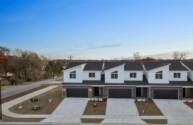 1851 LAPIS  AVE photos photos