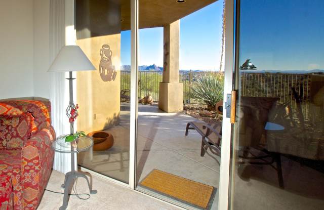 14850 E GRANDVIEW Drive Gallery 4